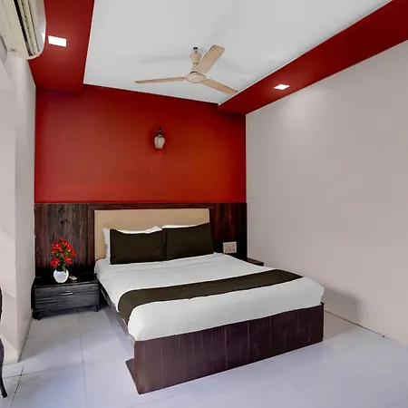 Hotel Collection O Asalpha Metro Station Formerly Venture Grand