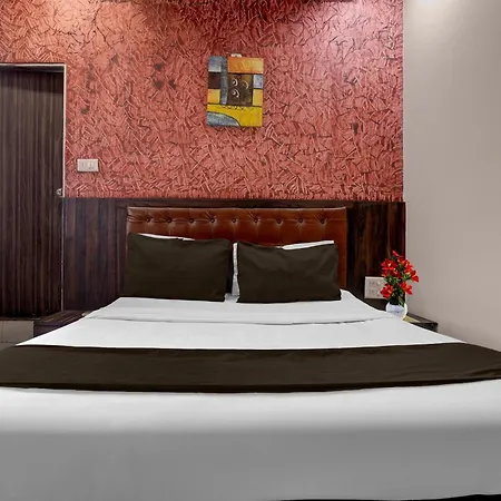 Collection O Asalpha Metro Station Formerly Venture Grand Hotel 2*