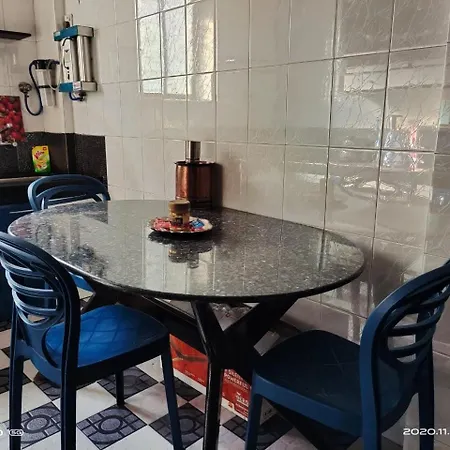 Apartment Seaface Bldg 1bhk 0r 2 Bhk 0r Pvt Luxe Service Flat,