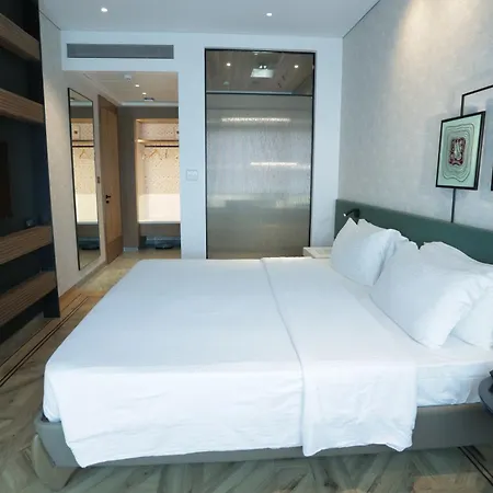 Hotel Regency Malabar Hill 3*