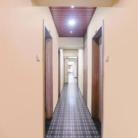 Fabhotel Samrath Hotel
