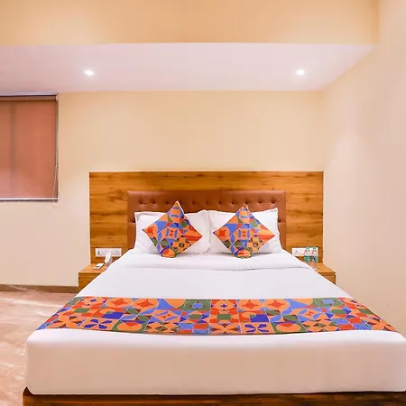 Fabhotel Samrath Hotel