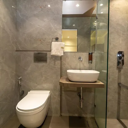Hotel Kalpana Palace, 2*