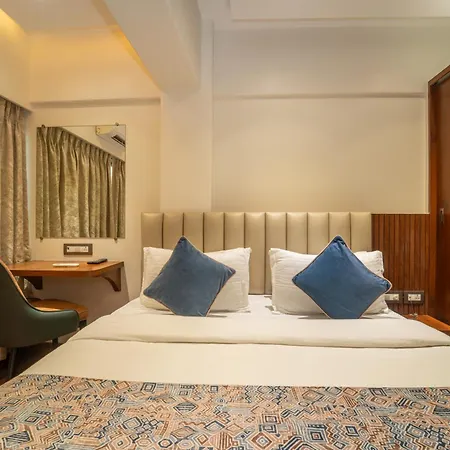 Hotel Kalpana Palace,