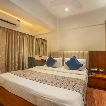 Kalpana Palace, Hotel Mumbai