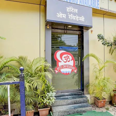 O The Om Sai Residency Hotel