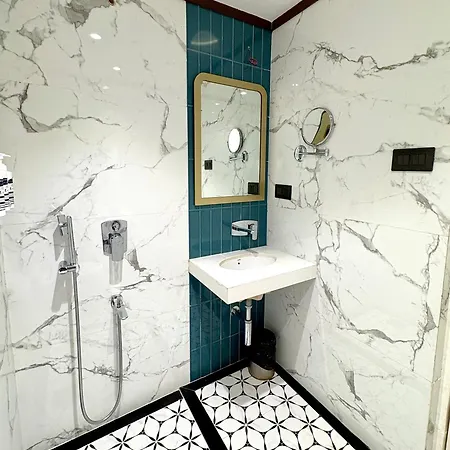 Hotel Gulf Mumbai- The Boutique Colaba