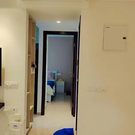 Trendy1br+smart Kitchen +living Room+1.5 Toilets *