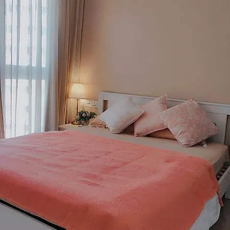 Trendy1br+smart Kitchen +living Room+1.5 Toilets Apartment