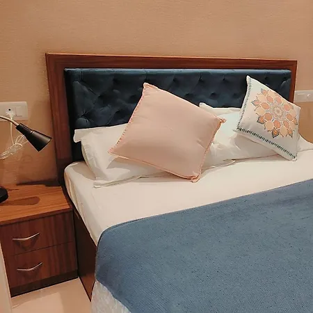 Trendy1br+smart Kitchen +living Room+1.5 Toilets Apartment