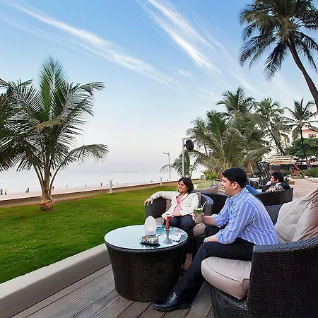 Hotel Novotel Juhu 5*