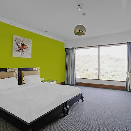 Townhouse Royal Palms Shared Serviced 4* Mumbai