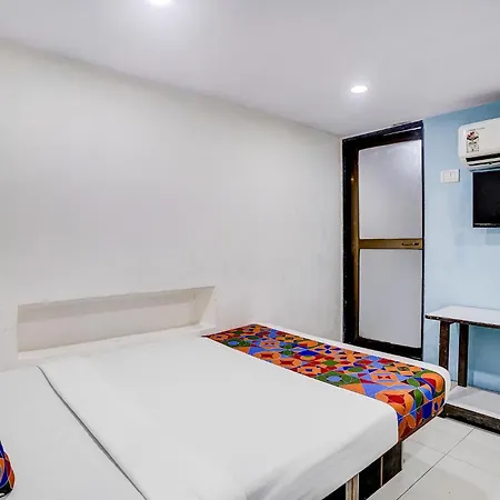 Fabhotel Blue Light Mumbai