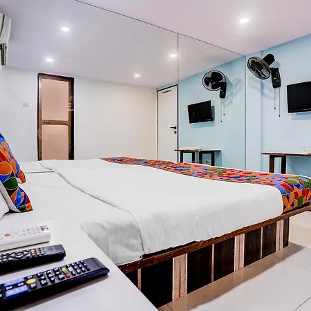 Hotel Fabhotel Blue Light Mumbai
