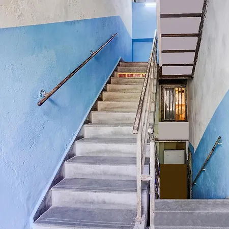 Fabhotel Blue Light Hotel Mumbai