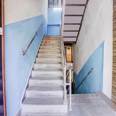 Fabhotel Blue Light Mumbai