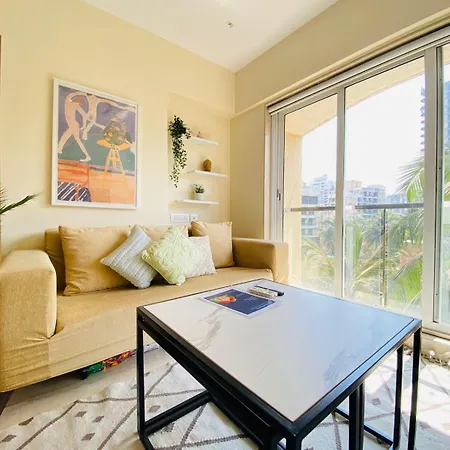 Connekthomes - Modern2Bed-Bandraarea Apartment