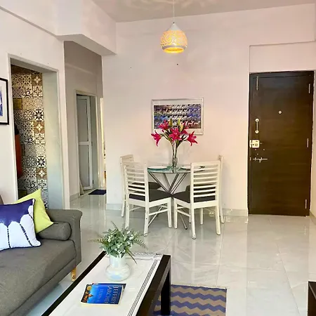 Connekthomes - Angel Views, Chapel Road, Bandra West Apartment Mumbai