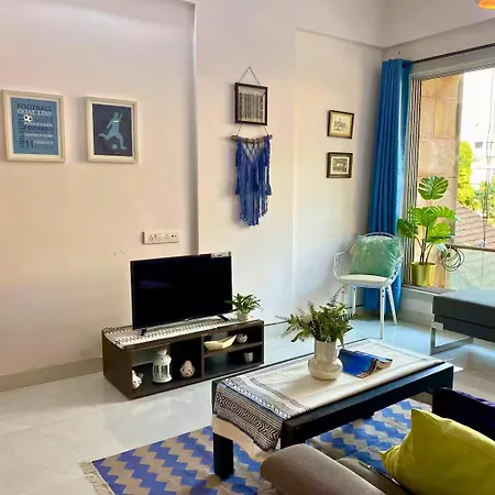 Apartment Connekthomes - Angel Views, Chapel Road, Bandra West Mumbai