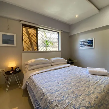 Sterling 401, Off Carter Road, Bandra West By Connekt Homes * Mumbai