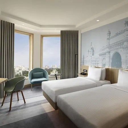 Novotel Juhu 5*