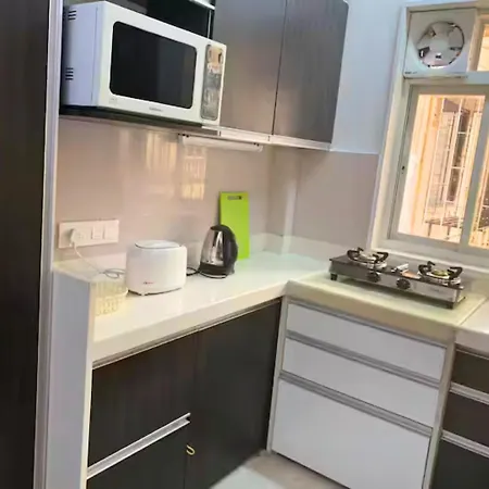 Mon Desire 1, Perry Cross Rd, Bandra West By Connekt Homes Apartment *
