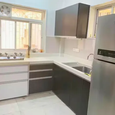 Mon Desire 1, Perry Cross Rd, Bandra West By Connekt Homes