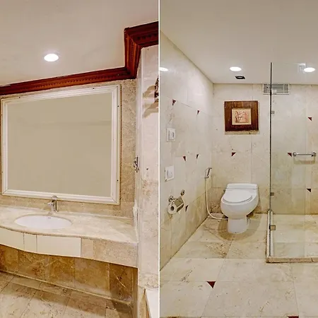 Townhouse Royal Palms - Rose Collection Hotel