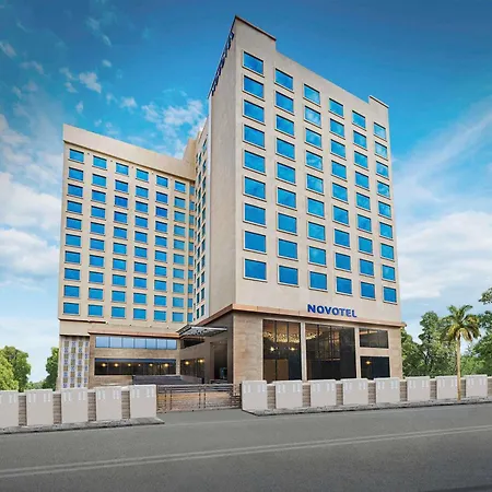 Novotel International Airport Hotel