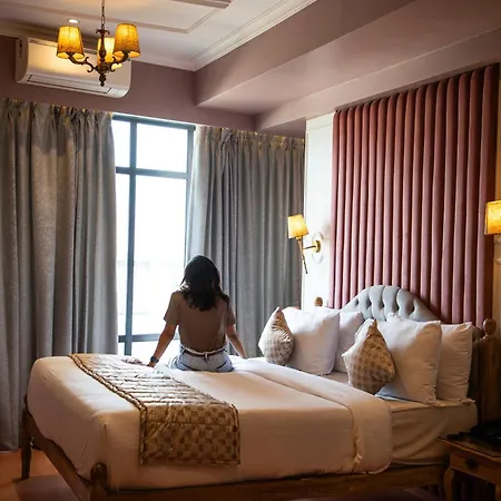 Hotel Arnna-Nesco Goregaon