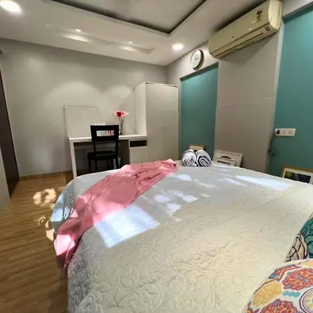 Sterling 102, Off Carter Road, Bandra West By Connekt Homes Apartment *