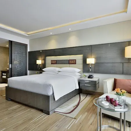 Hotel Jw Marriott Sahar Airport 5*