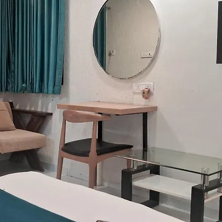 Shine Hospitality Residency