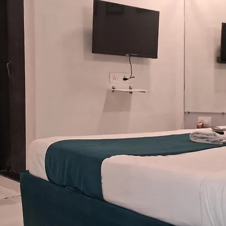 Shine Hospitality Residency Hotel *
