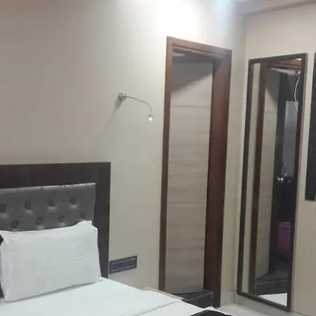 Hotel Shine Hospitality Residency Mumbai
