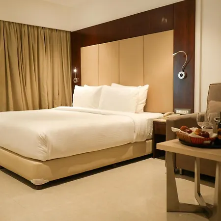 Ramee Techome 4*