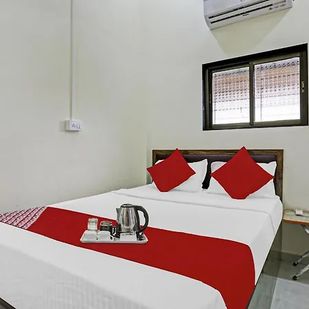 Hotel O S K Palace Mumbai