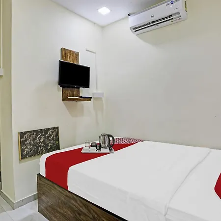 O S K Palace Hotel 3*