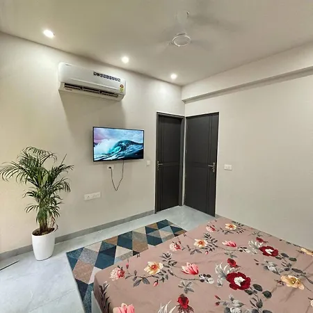 Apartment Laxmi Raheja Prabha