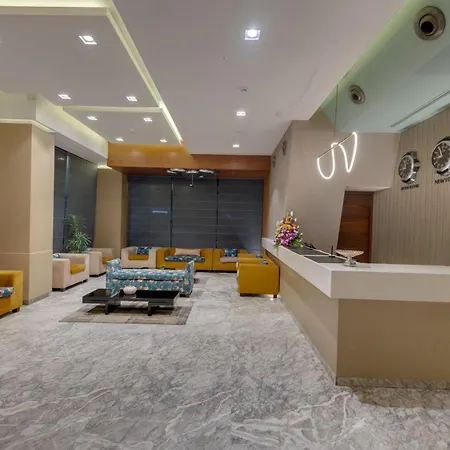 Suba International Sahar Road 4*