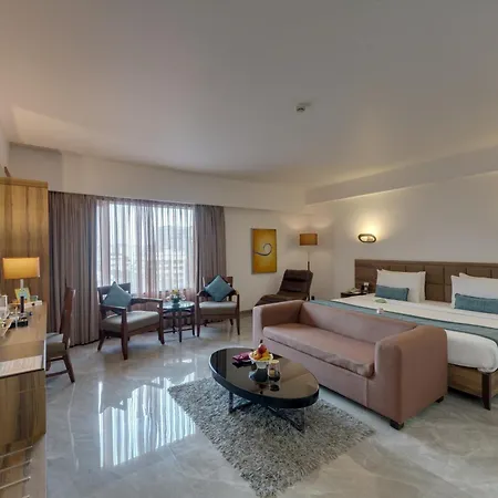 Suba International Sahar Road Hotel 4*