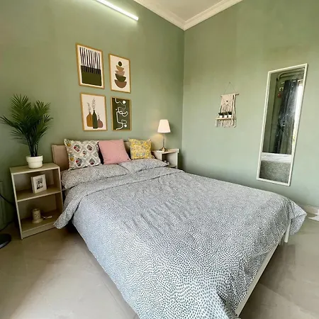 Connekthomes - Angel Views, Chapel Road, Bandra West Apartment Mumbai