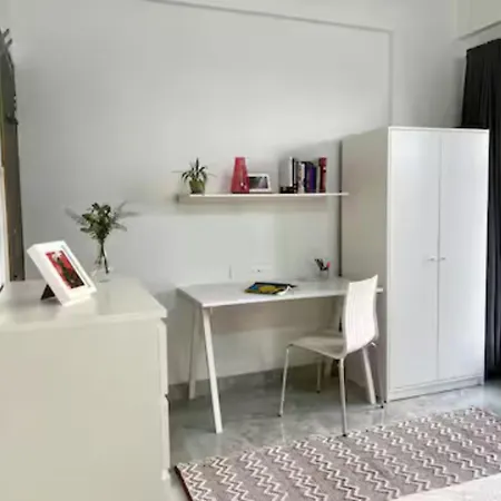 Connekthomes - Angel Views, Chapel Road, Bandra West Apartment *