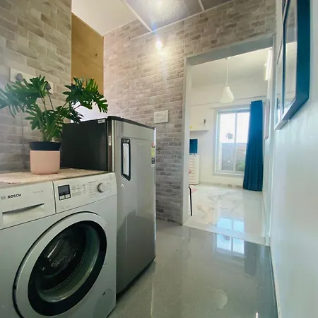 Apartment Connekthomes - Angel Views, Chapel Road, Bandra West *
