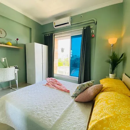 Connekthomes - Angel Views, Chapel Road, Bandra West Apartment Mumbai