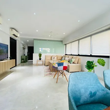 Connekthomes -modern 3bed3bath In Prime Bandra Neighborhood Mumbai