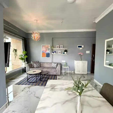 Connekthomes - Angel Views, Chapel Road, Bandra West Apartment *