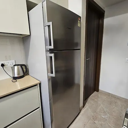 Lite - Powai Apartment *