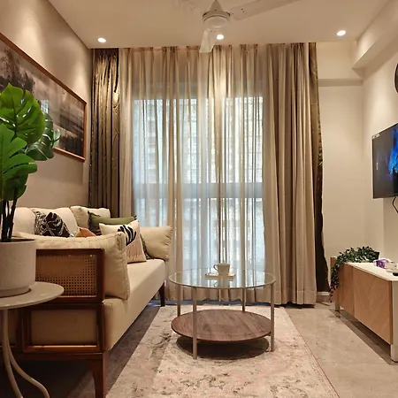 Lite - Powai Apartment *