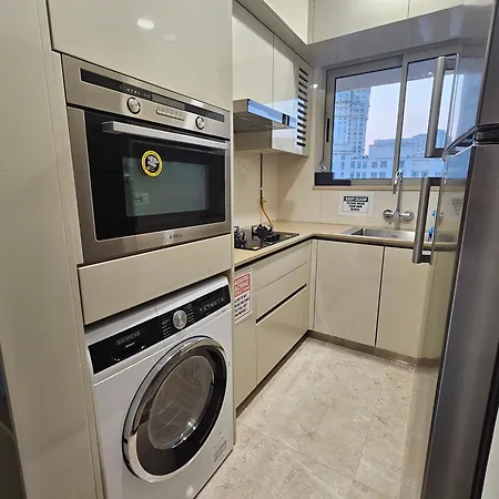 Lite - Powai Apartment